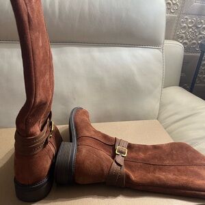 Clarks Maye Shine Dark Tan Suede Boots Sz. 9